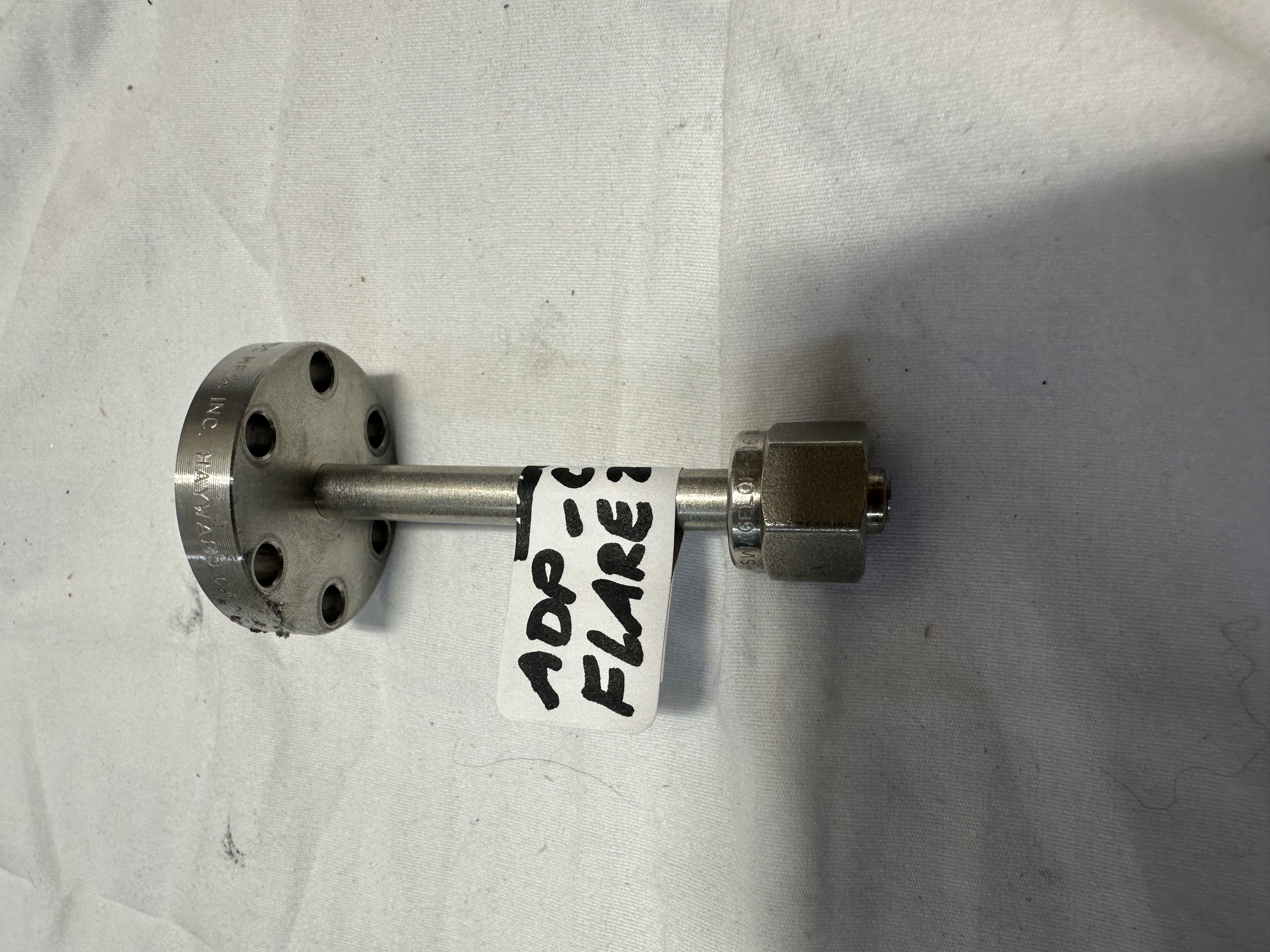 CF1.33 to 1/4" Flare Vacuum Adapter