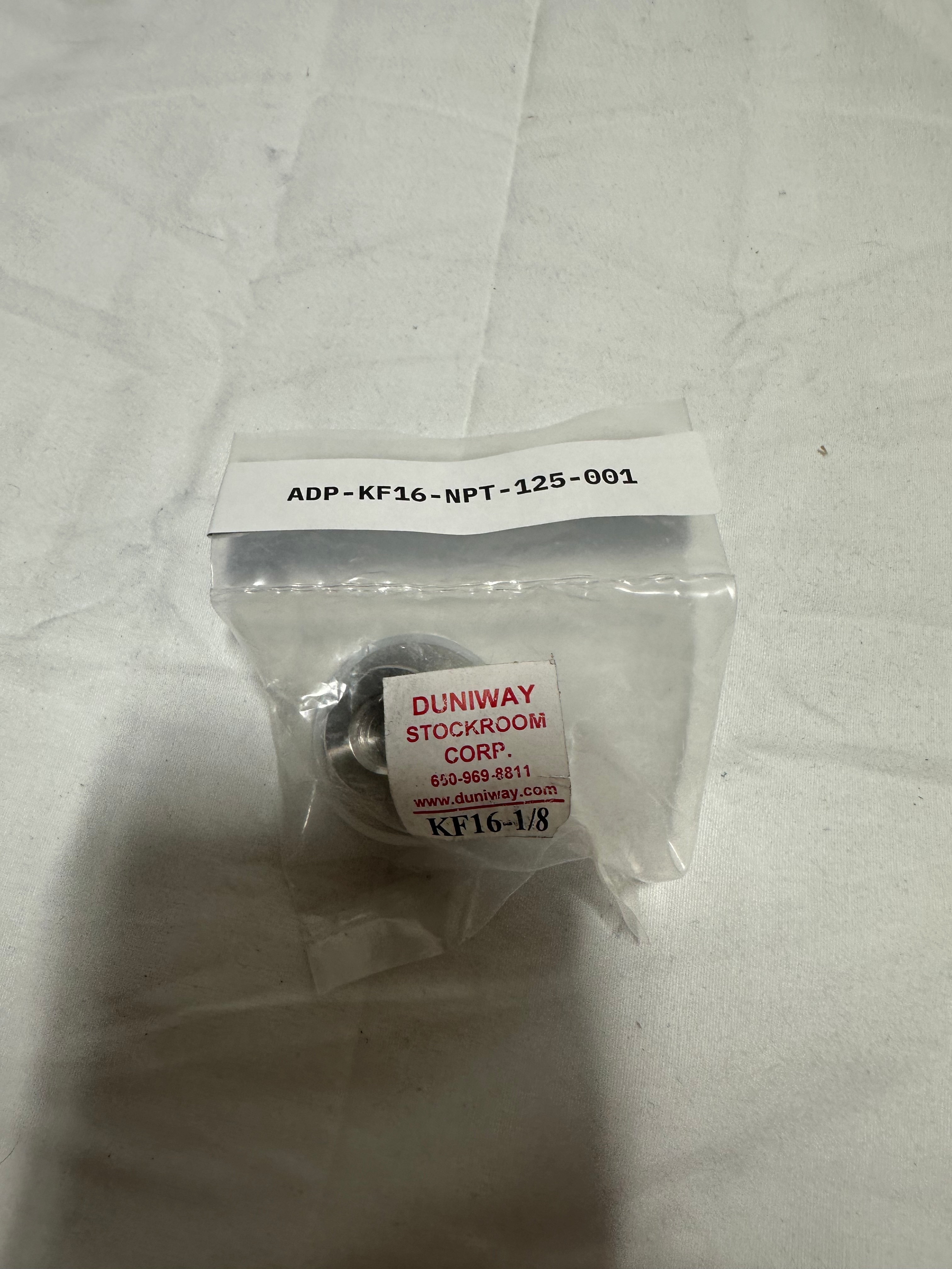 Duniway Stockroom Adapter, KF16 to NPT-125