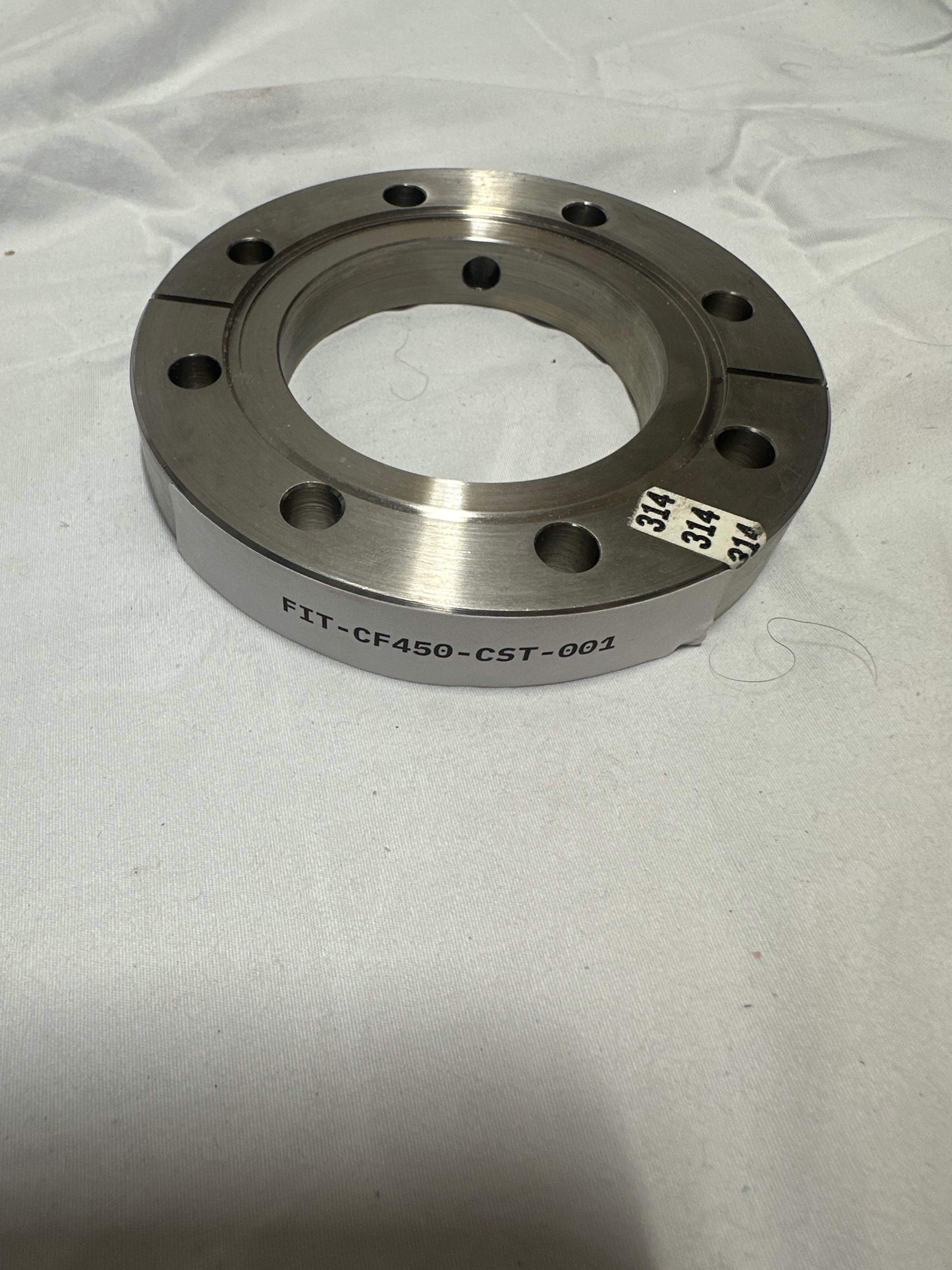CF4.5 Thru Bore w/ OD thread for gauge