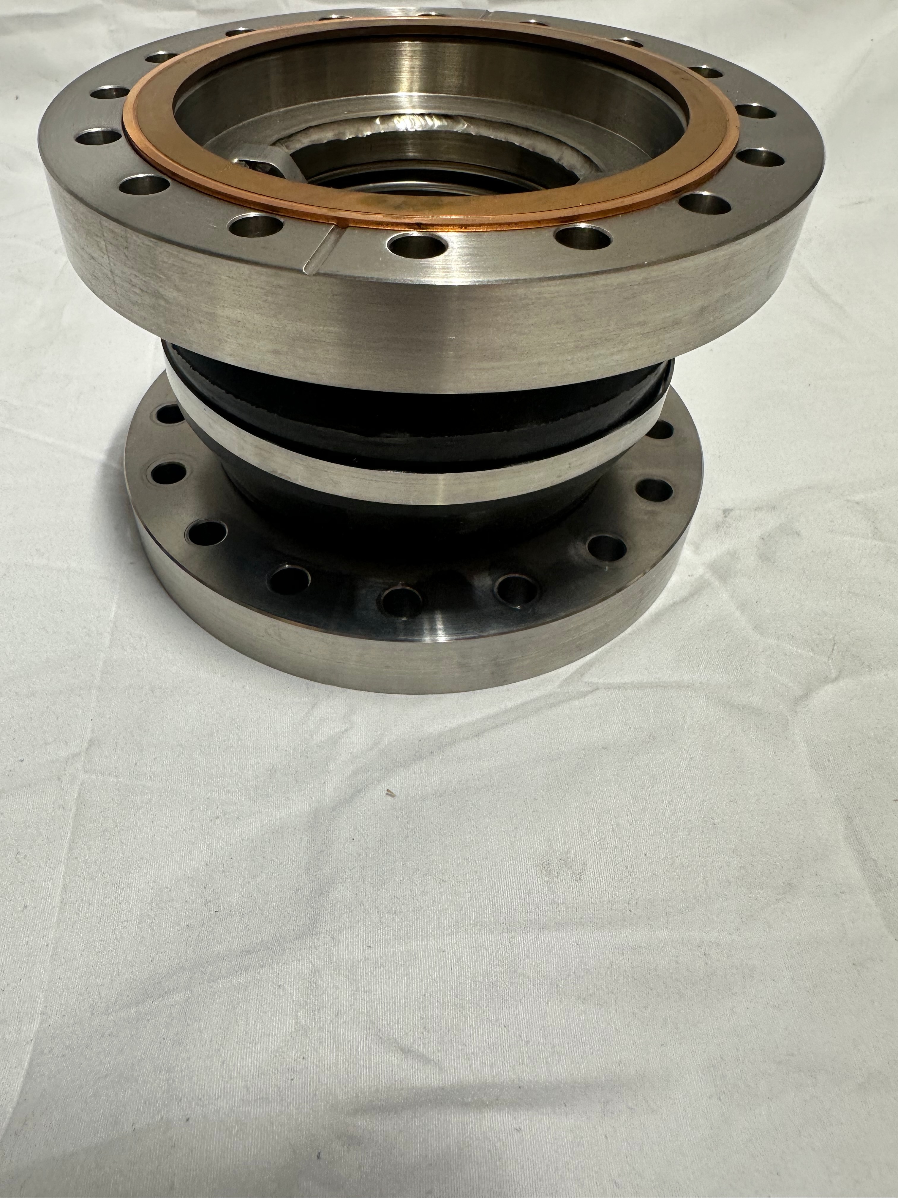 CF6 vibration isolation bellows view 3