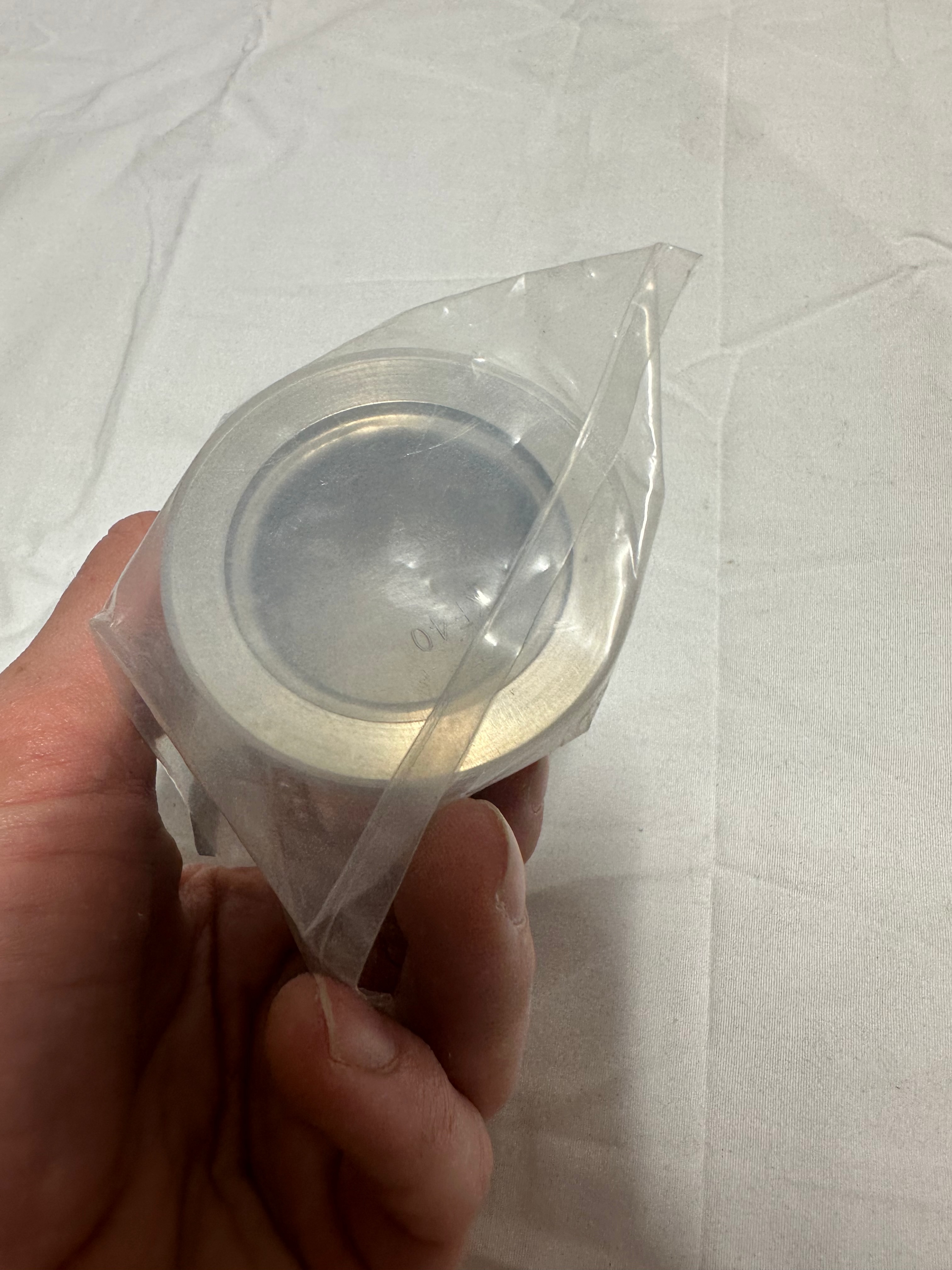 Duniway Stockroom KF40 half-nipple view 2