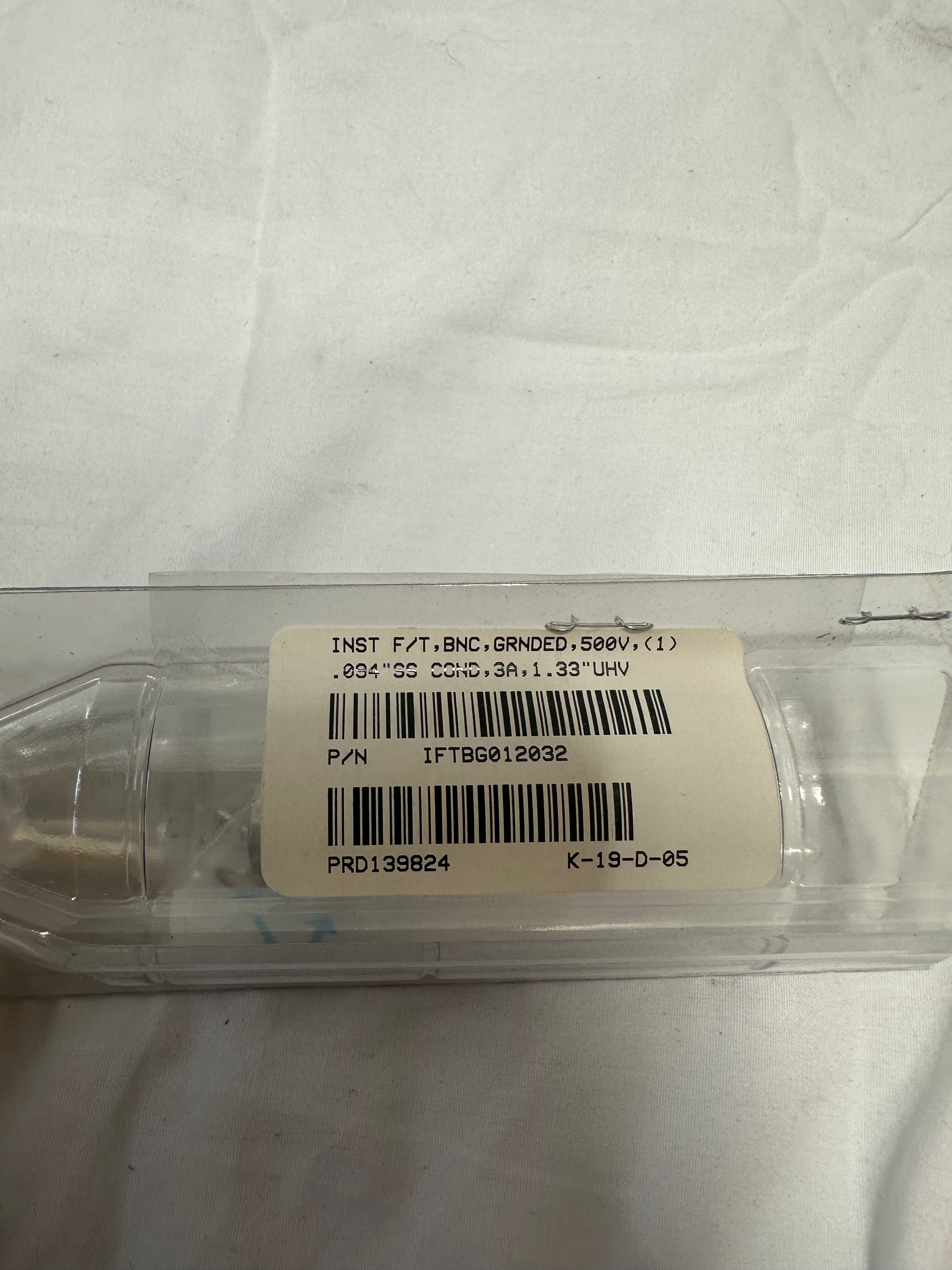 IFTBG012032 CF1.33 coax feedthrough view 4