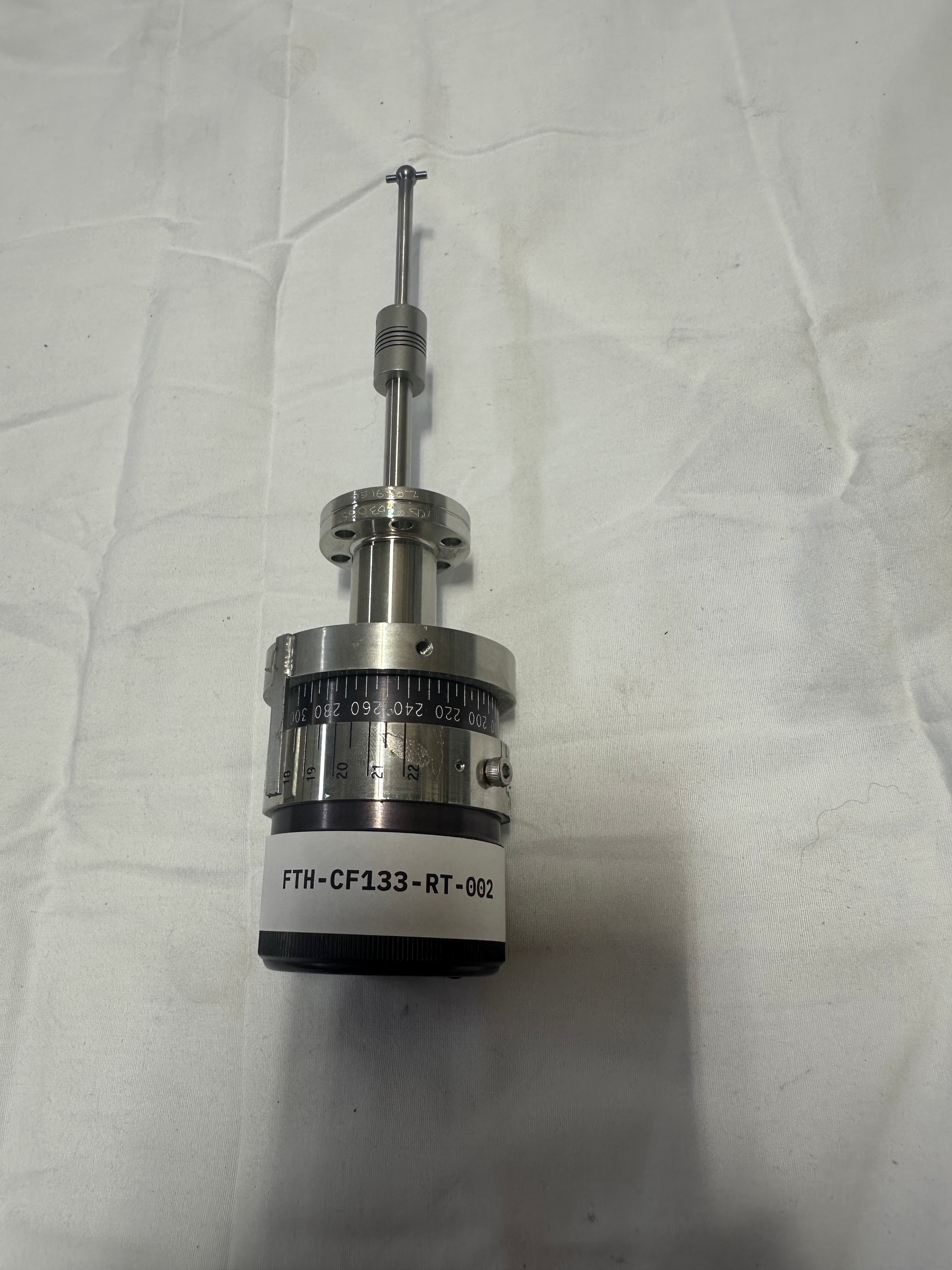 CF1.33 rotary feedthrough