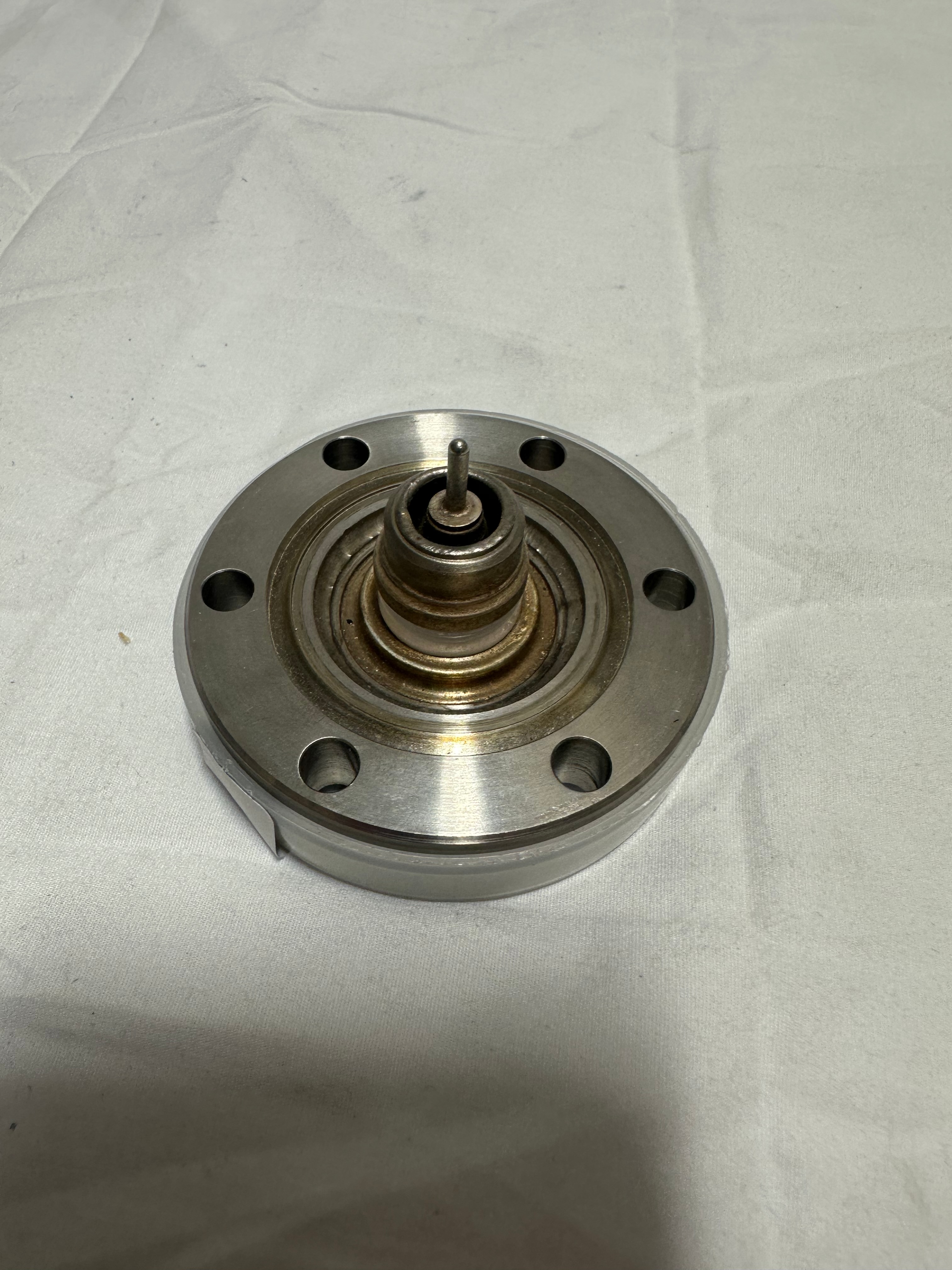 CF2.75 coax feedthrough view 2