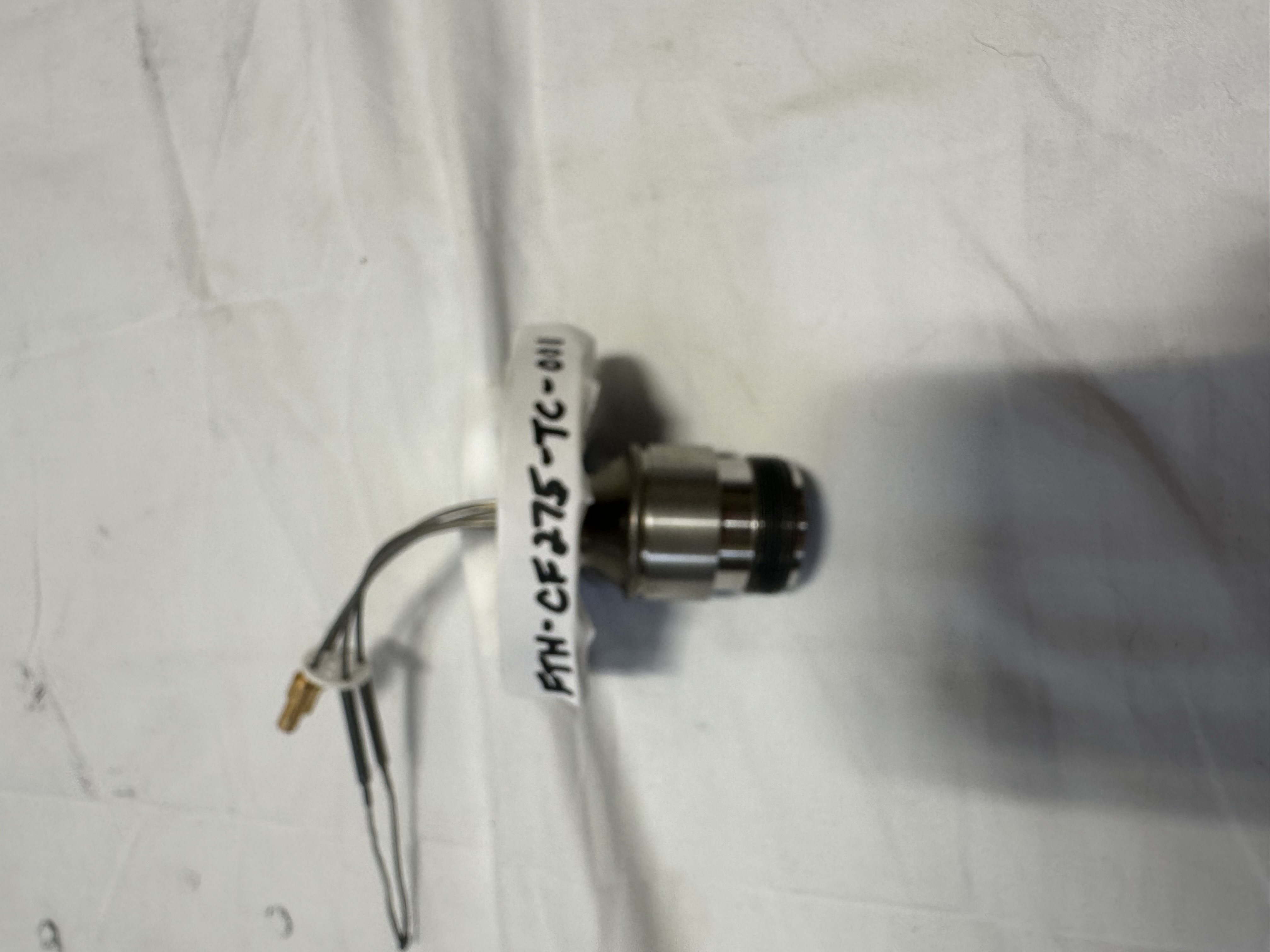 CF2.75 Thermocouple Feedthrough, 4-Pin + 2-Pin