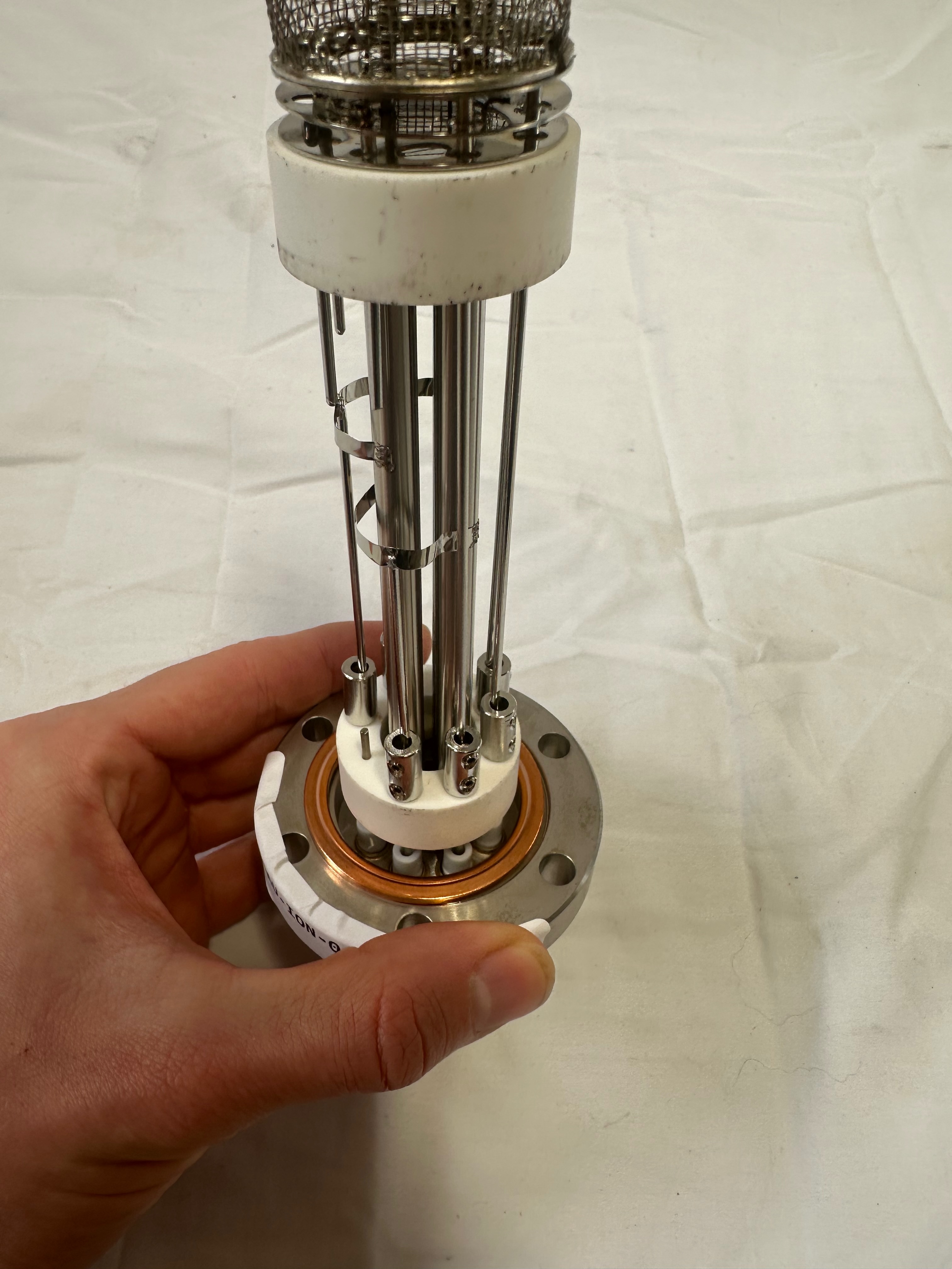 Dycor INC Nude Ion gauge view 2
