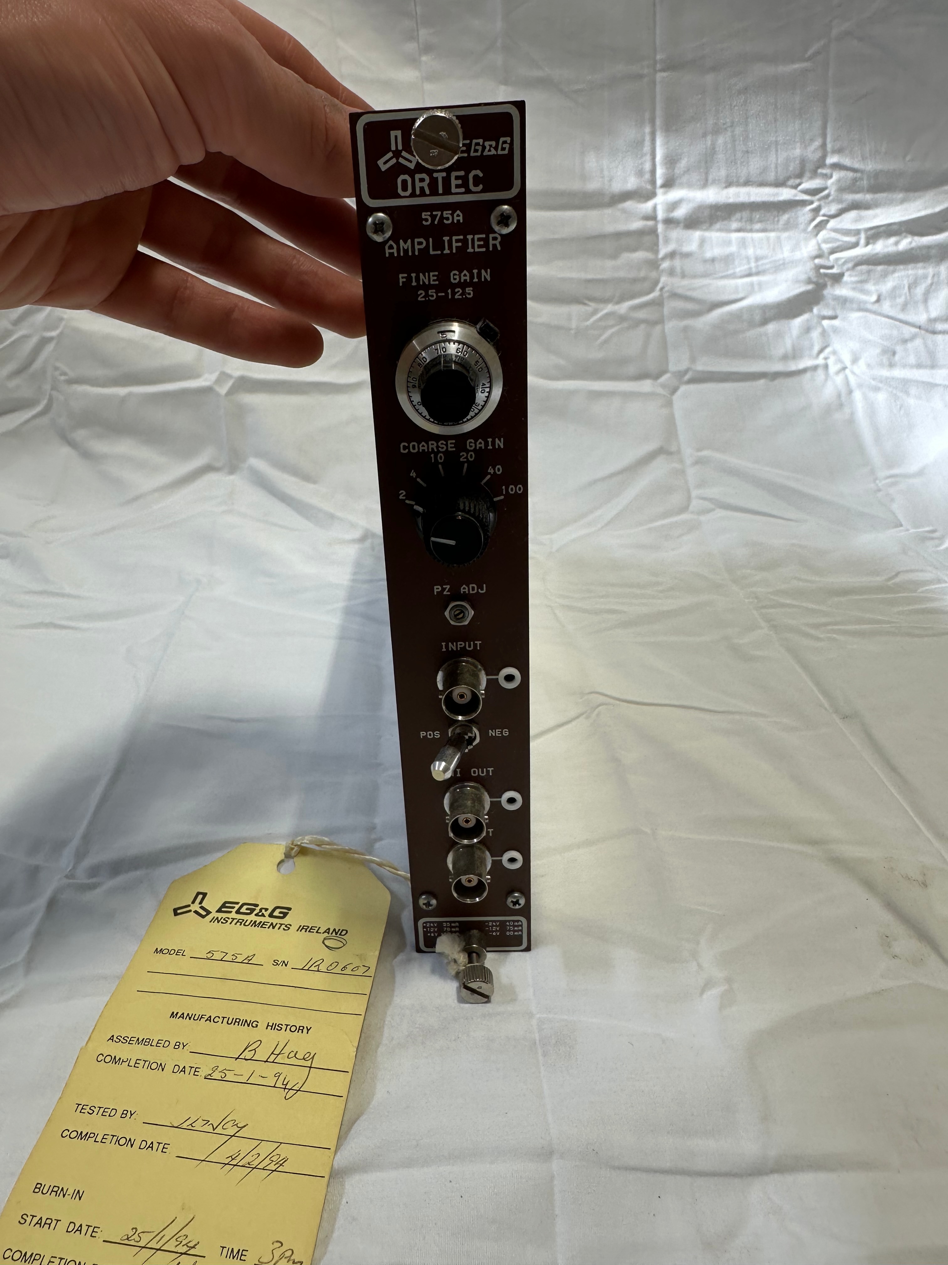 Ortec 575A NIM amplifier module view 2