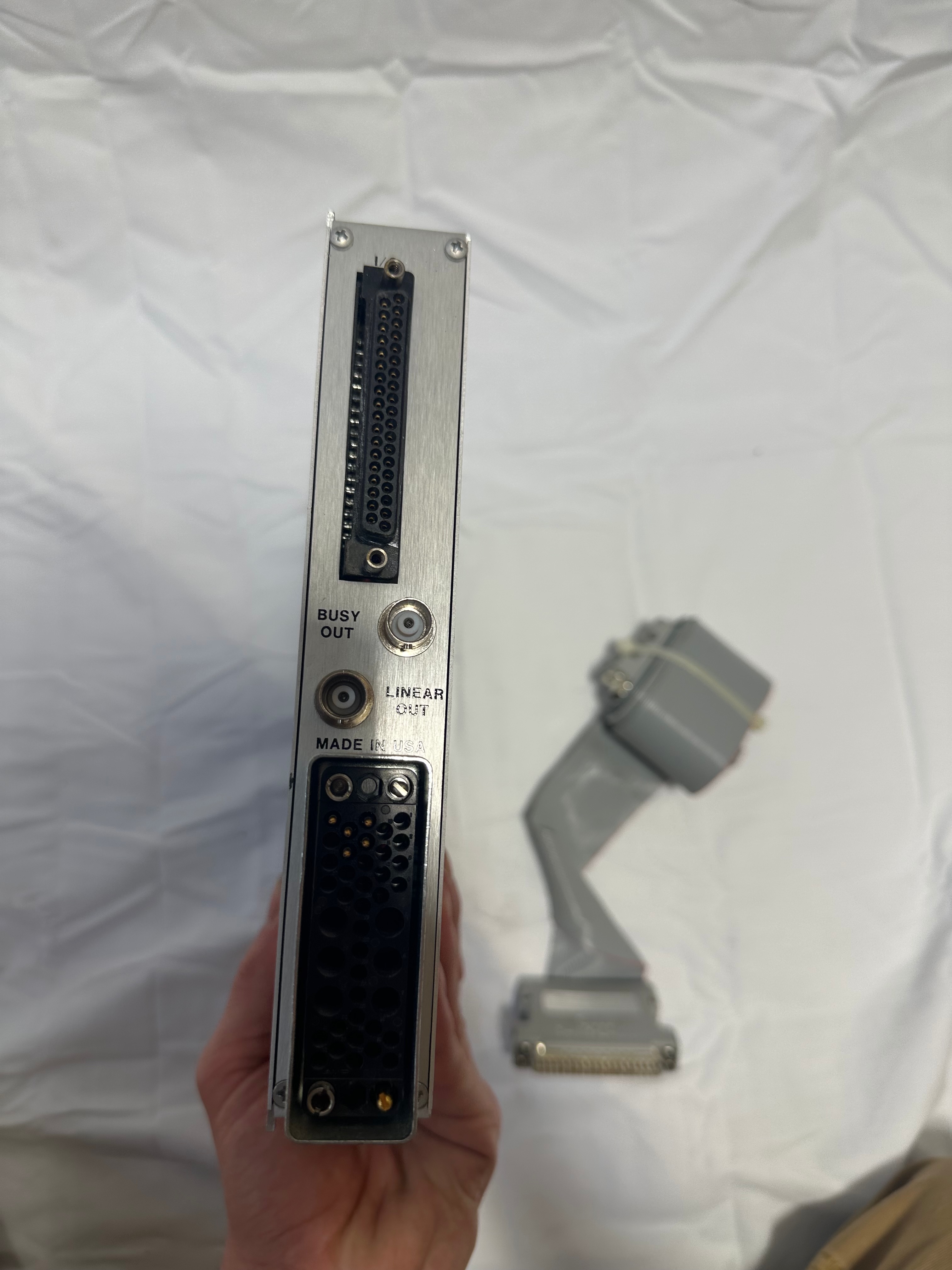 Tennelec DMR 108A NIM module view 3