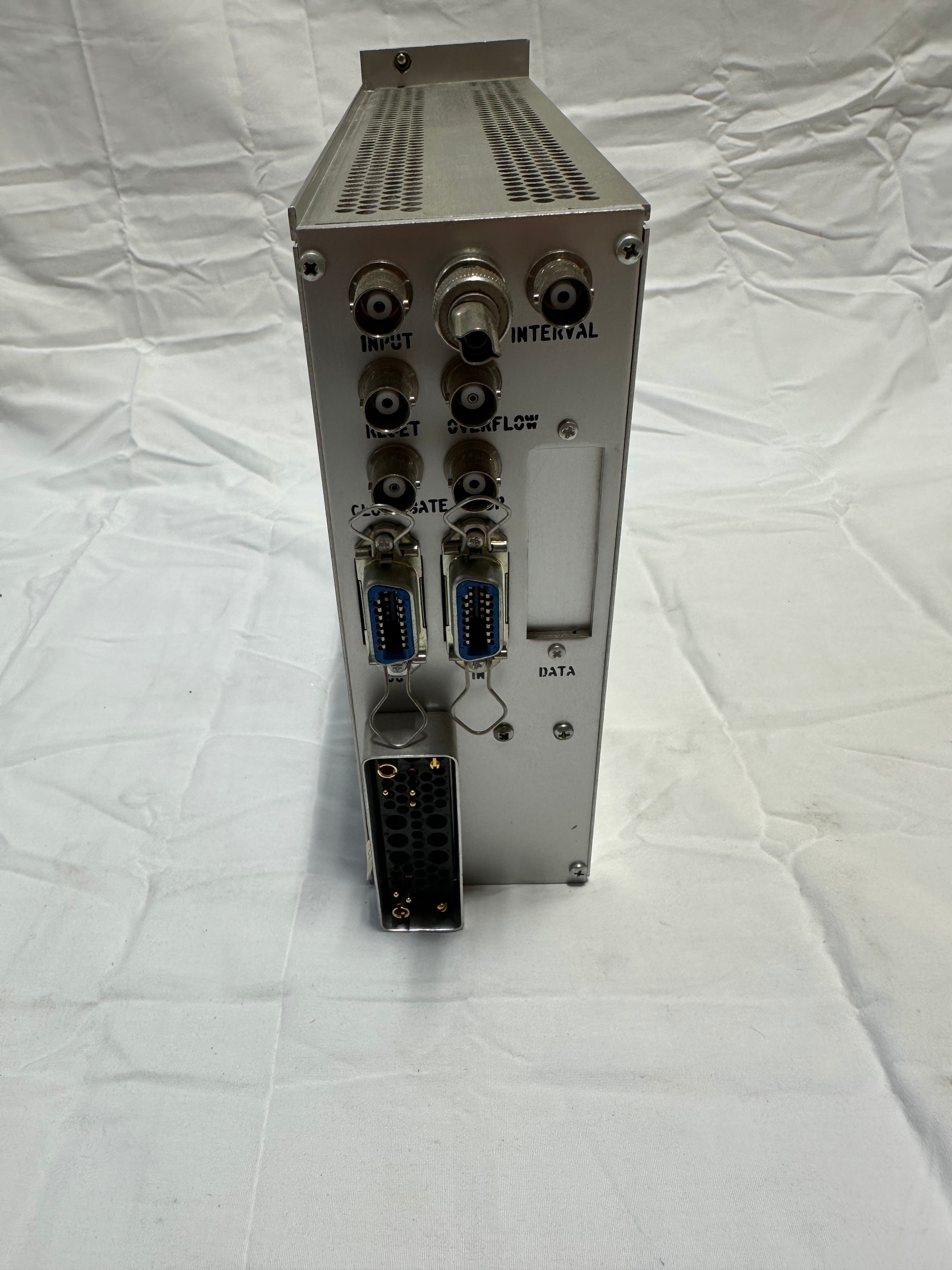 Ortec 771 NIM scaler/counter module view 2