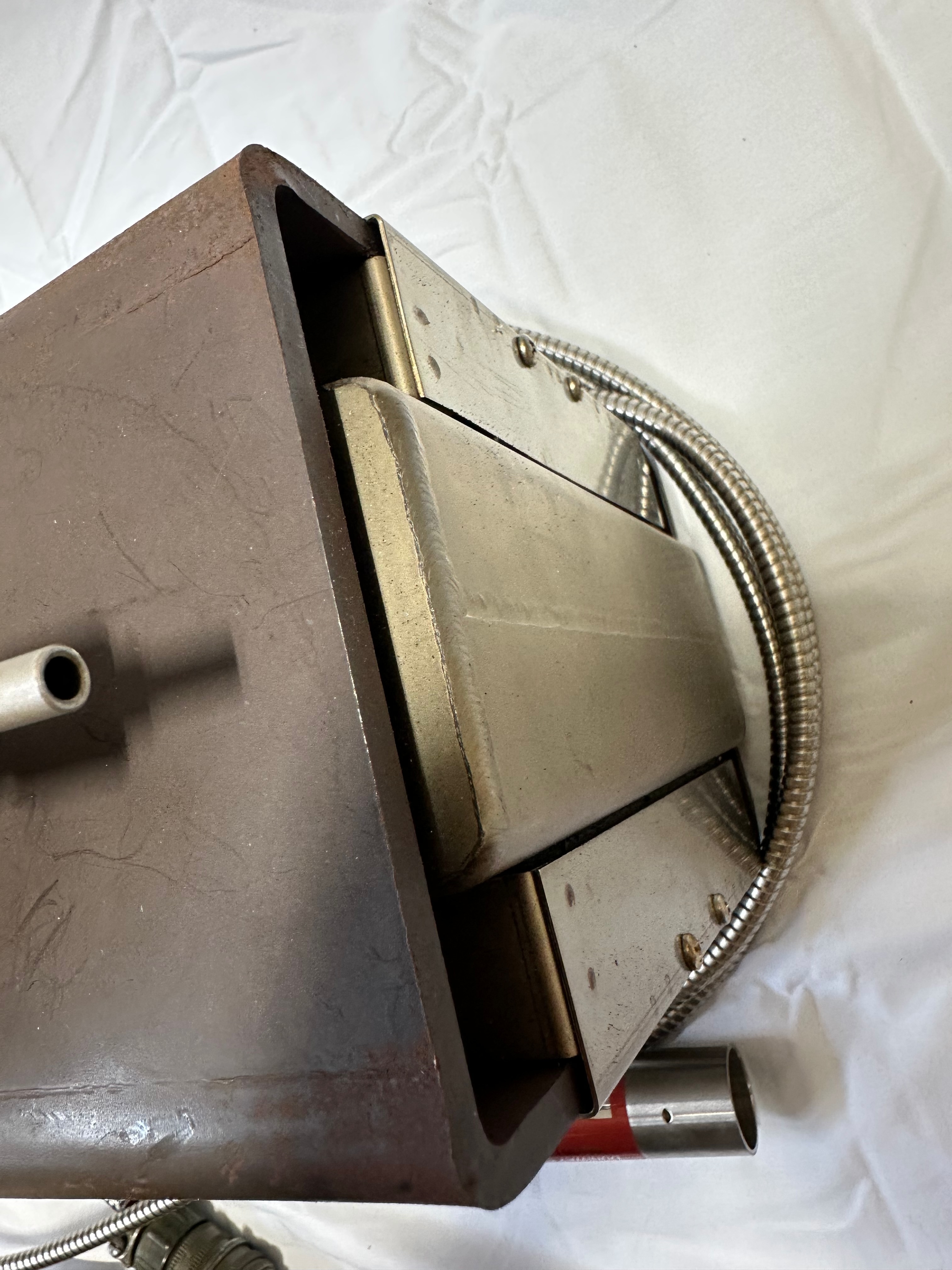 Varian Vacion Triode Ion pump view 4