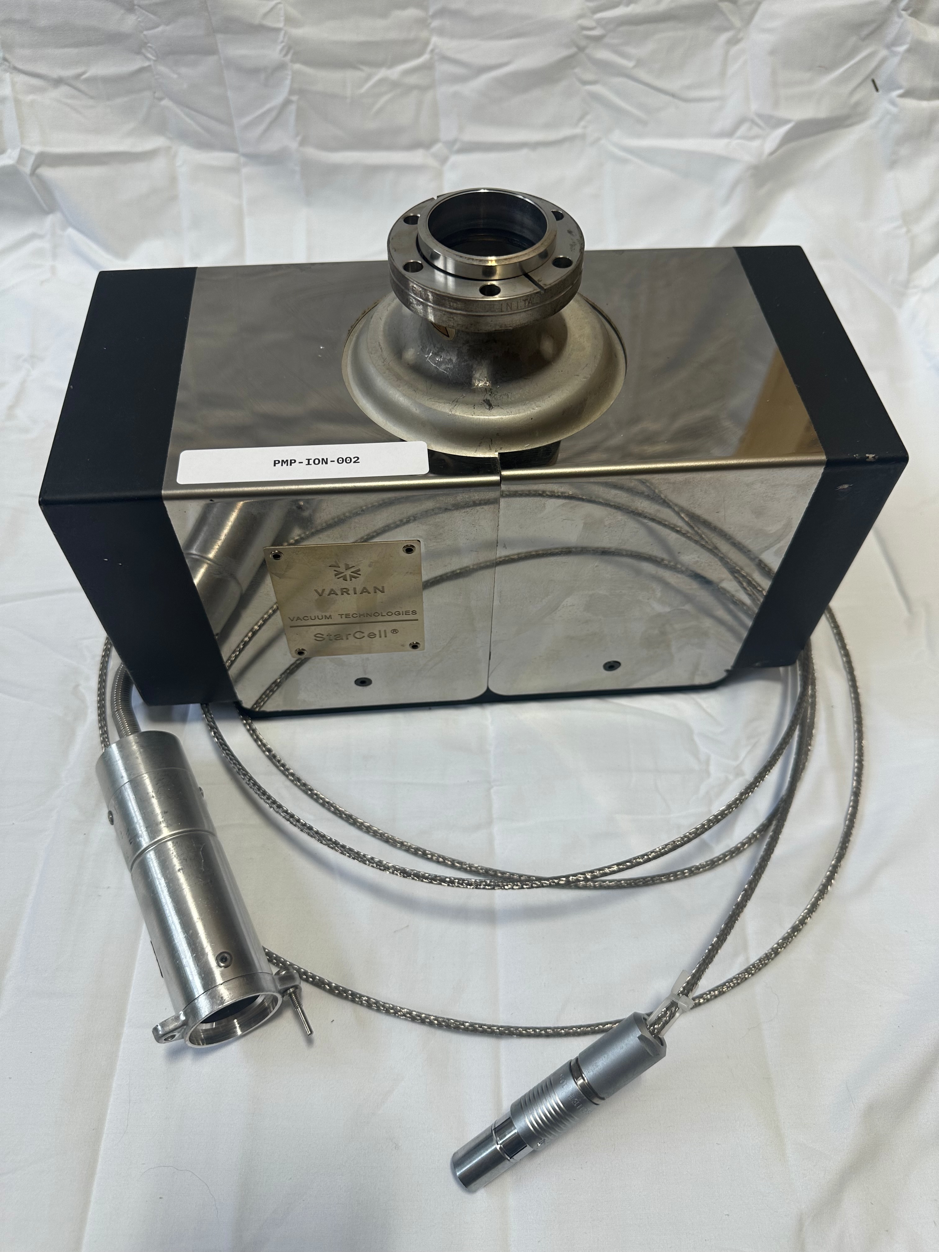 Varian Starcell plus 40 Ion pump