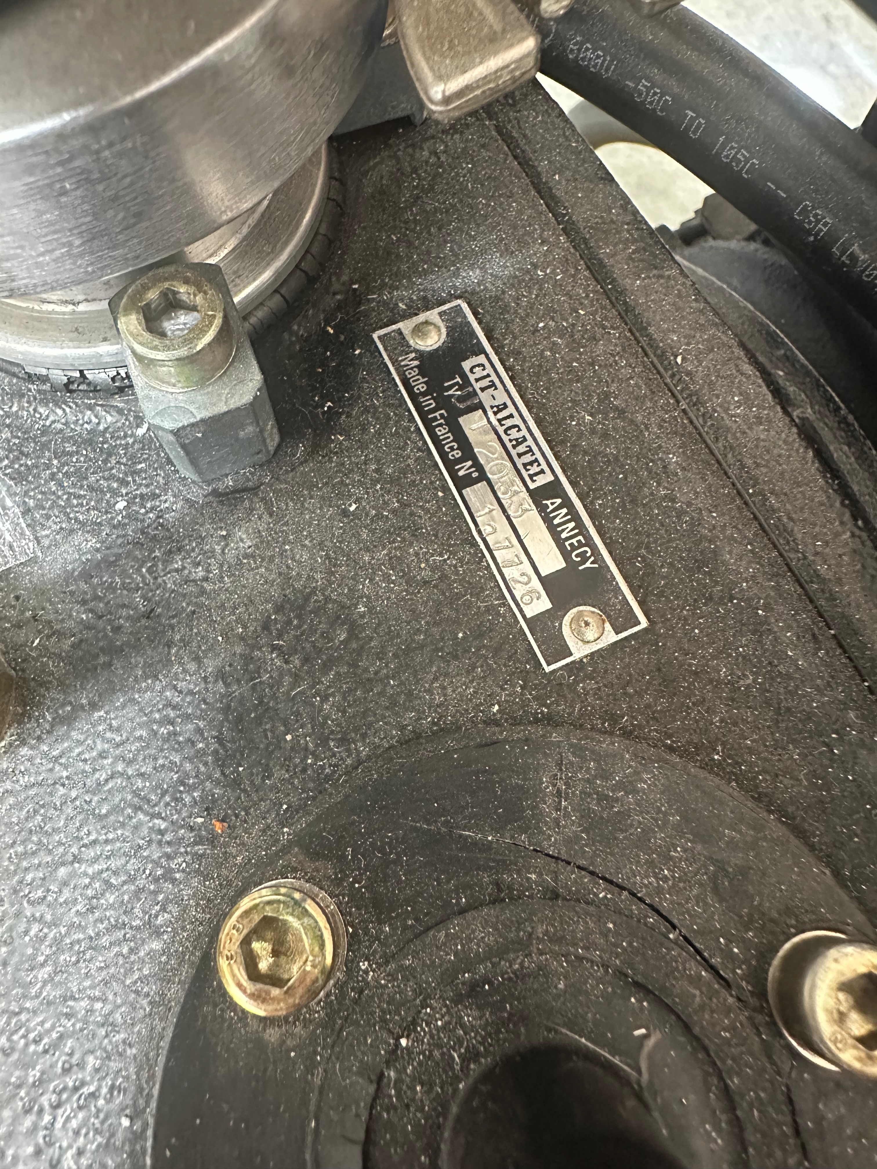 Alcatel Pascal 2033 Rotary vane pump view 5