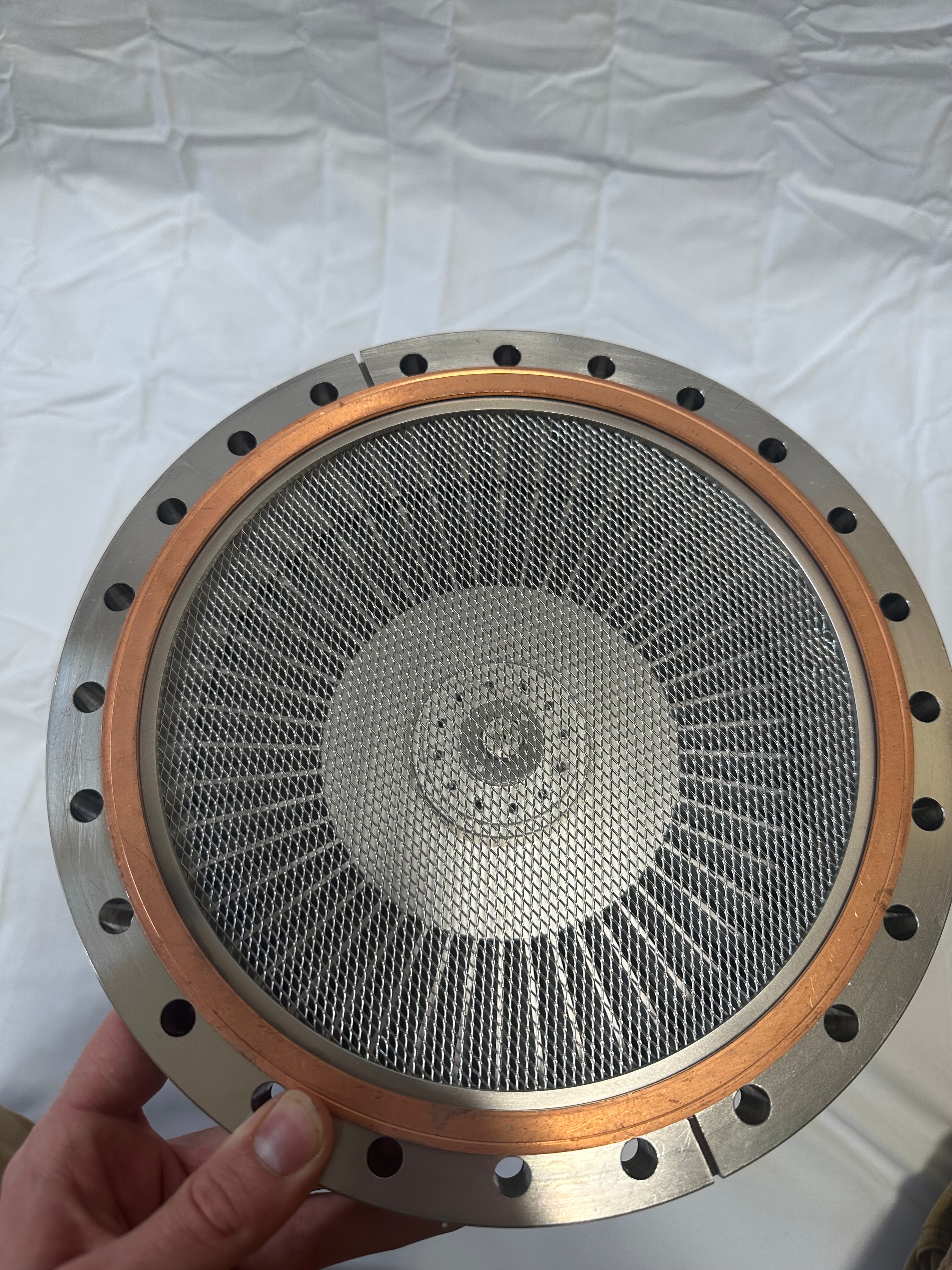 Alcatel 5900 Turbo pump view 2