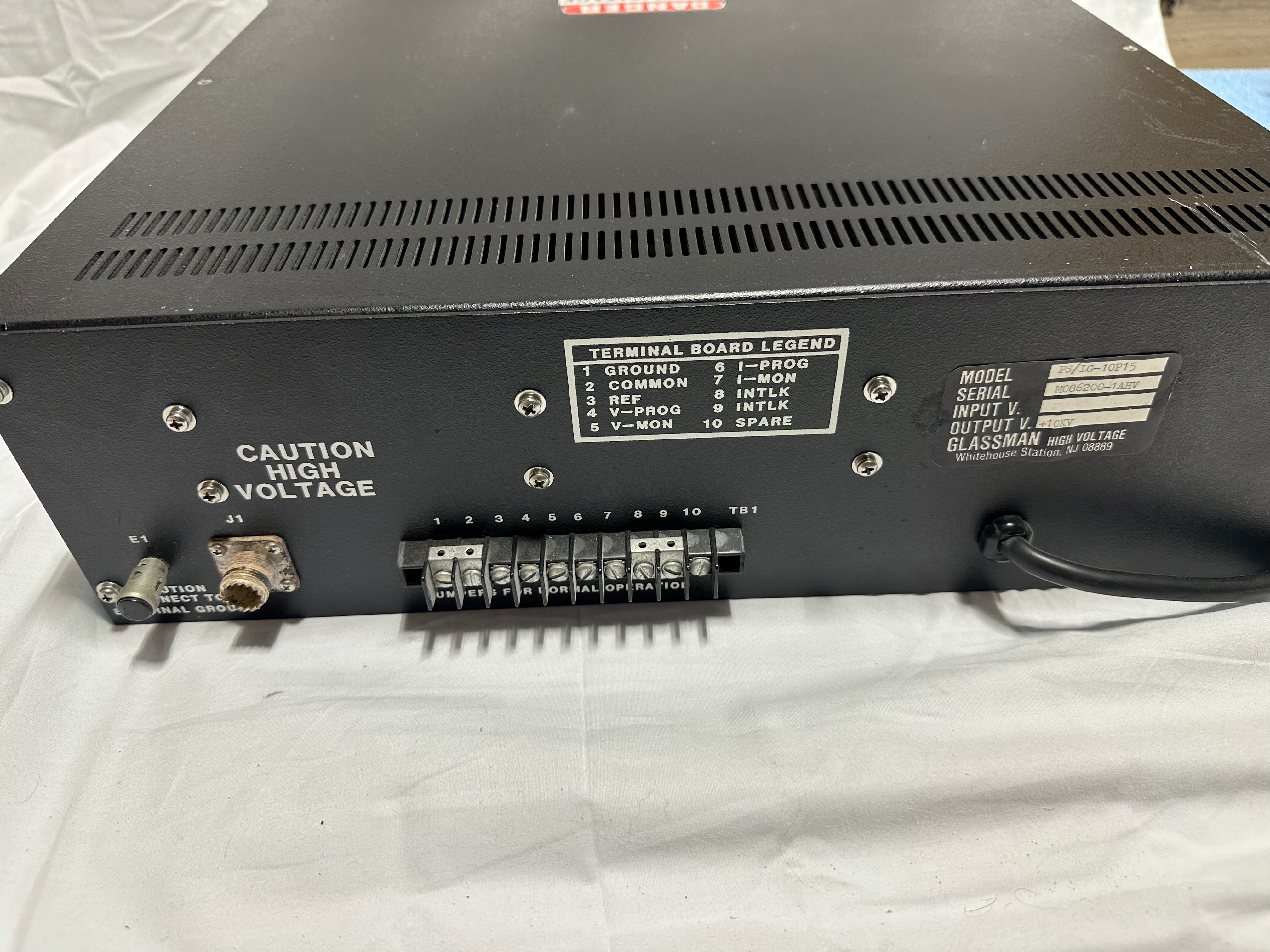 Glassman PS/IG-10P15 HV power supply view 3