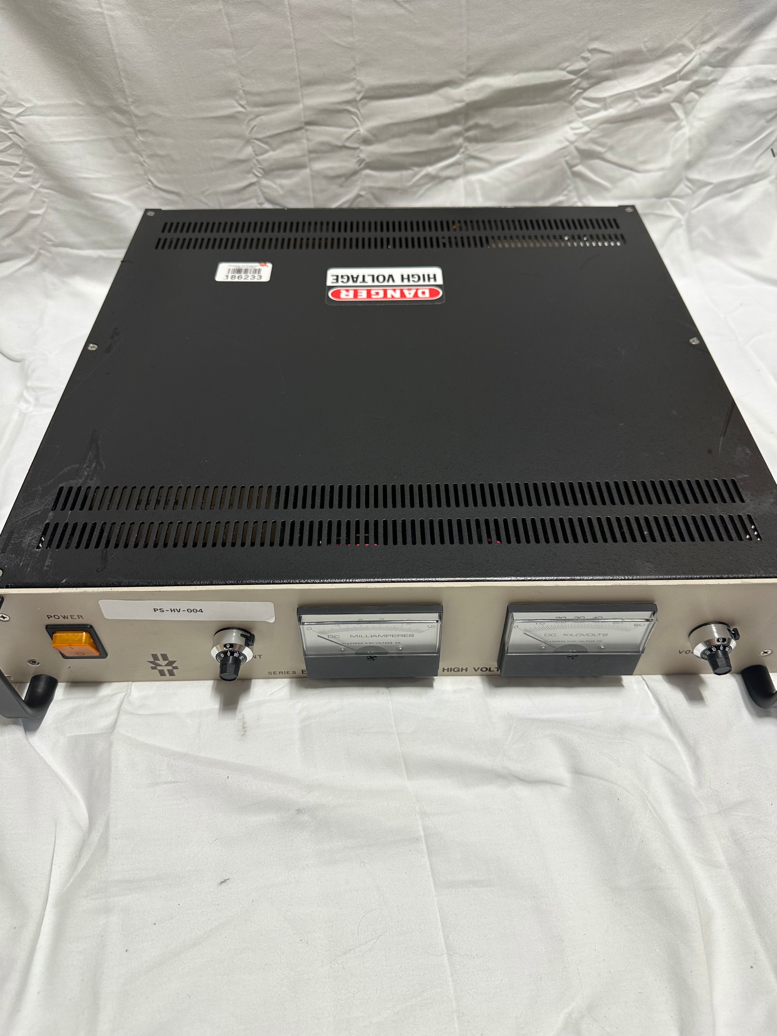 Glassman PS/EH60R01.5 HV power supply view 3