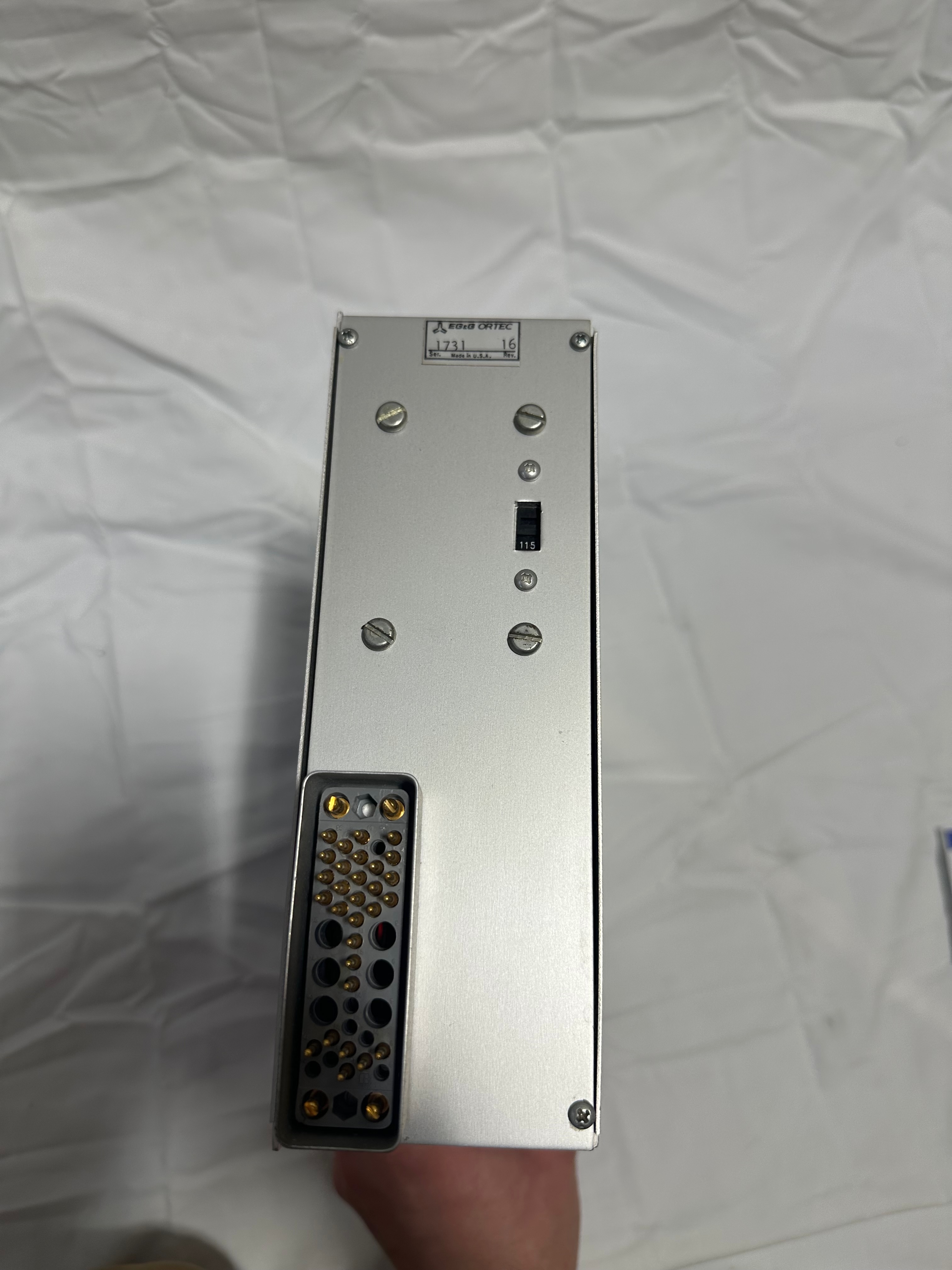 Ortec 402M/IM LV power supply view 3
