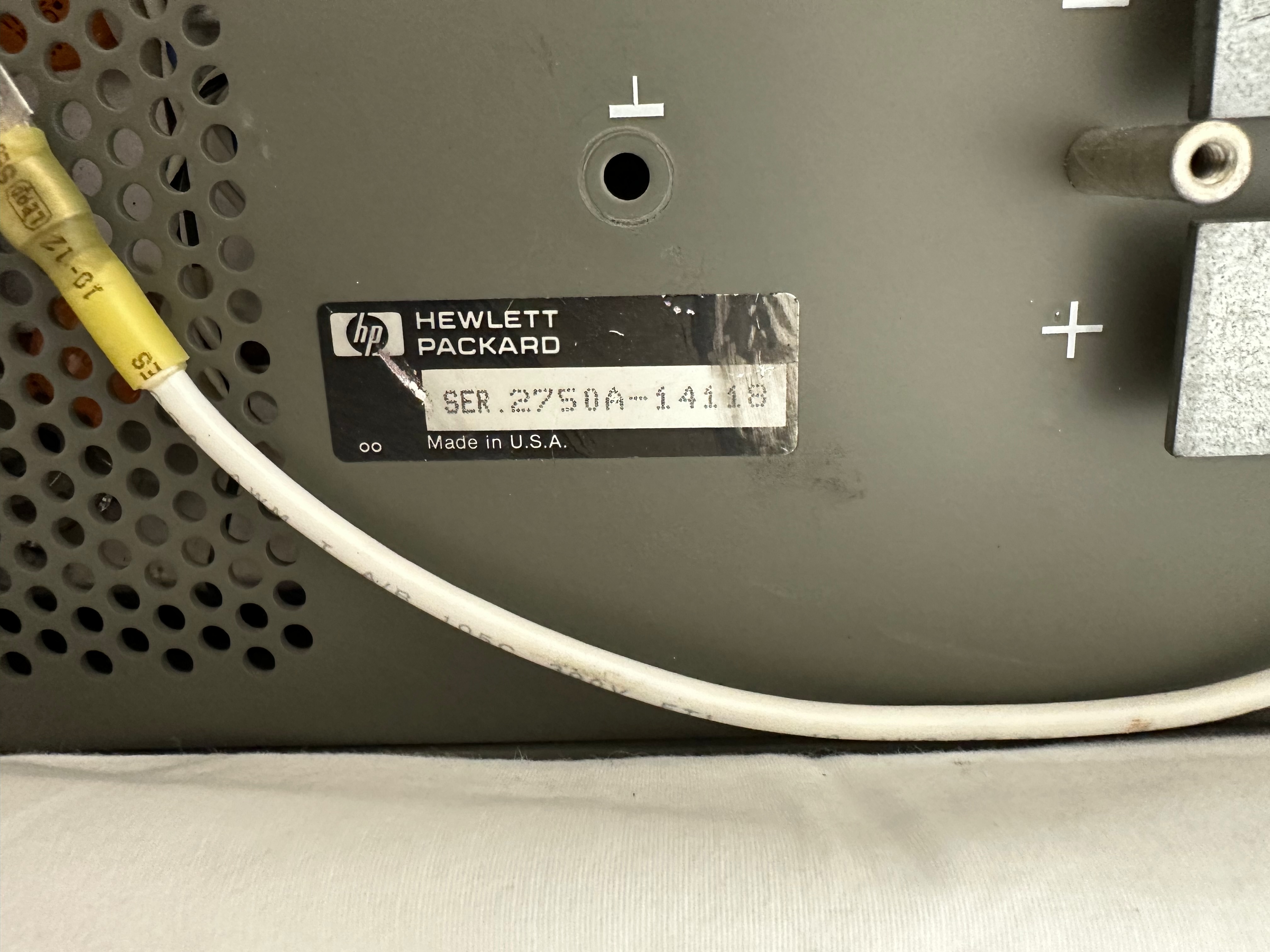 HP 6269B HP power supply view 3