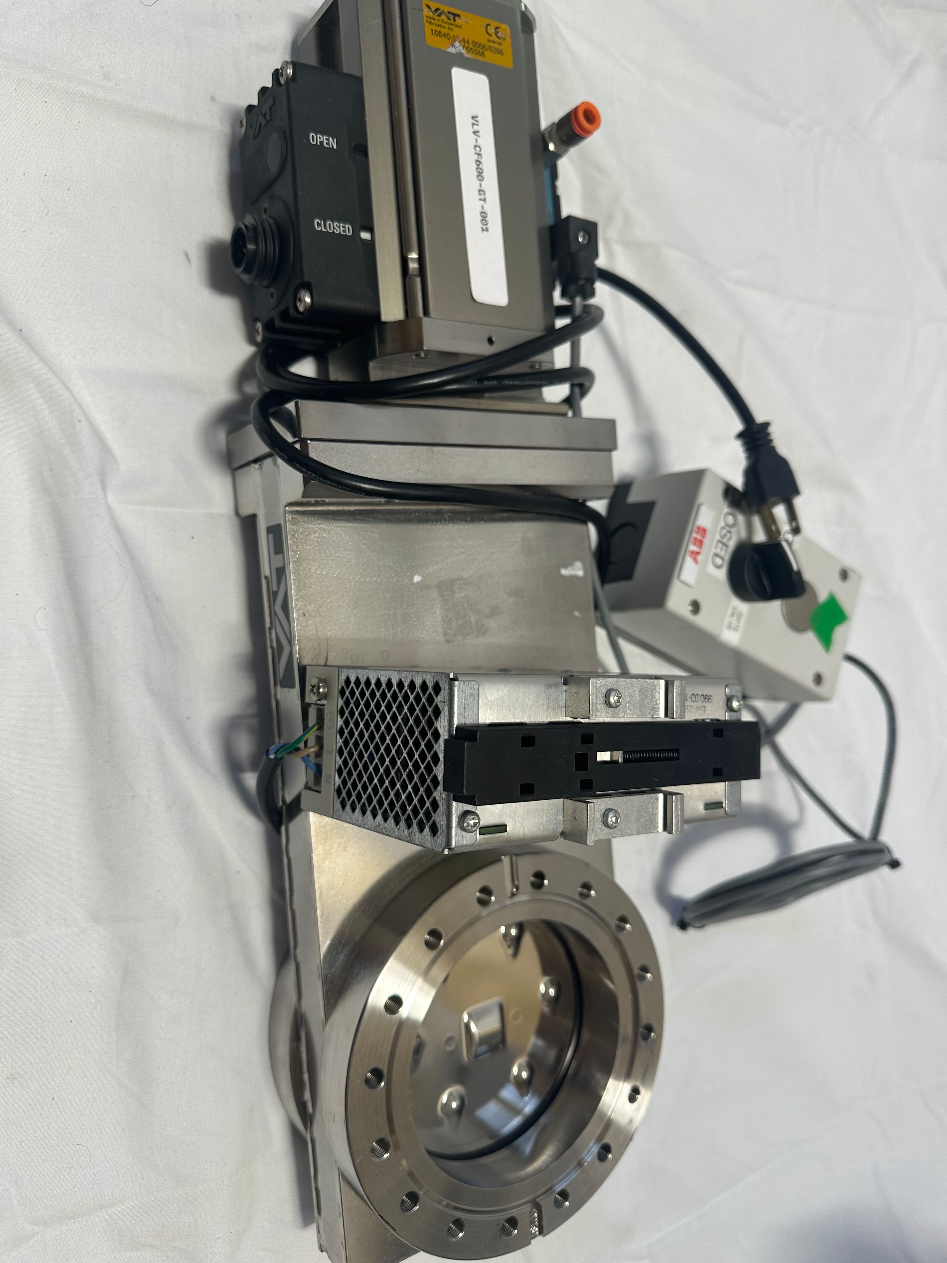 VAT CF6 gate valve view 4