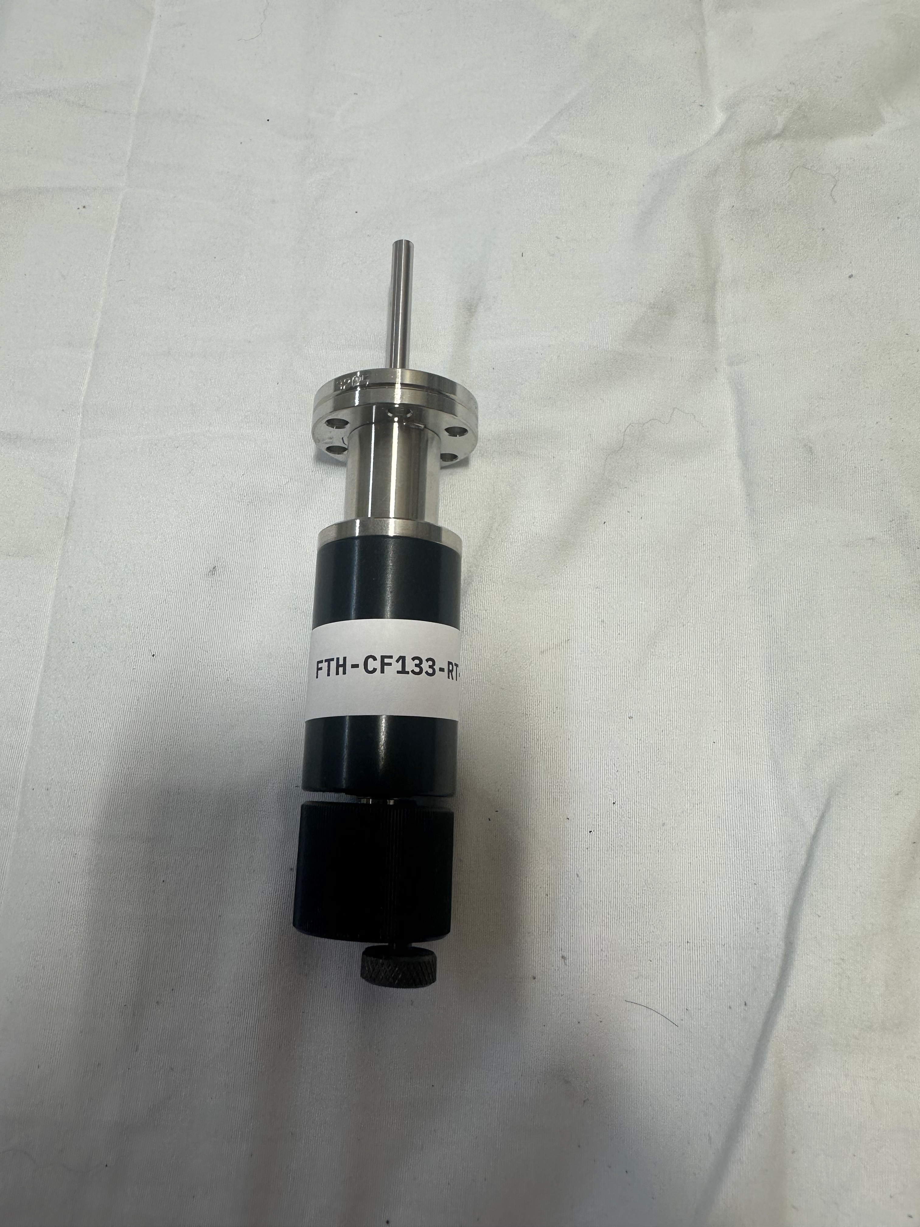 CF1.33 rotary feedthrough